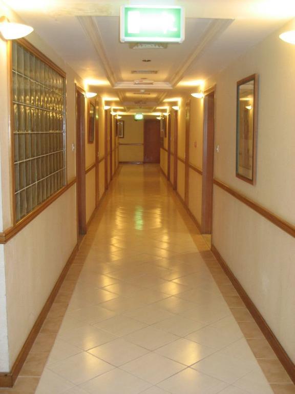 Ramee Hotel Apartments Dubai Exterior photo